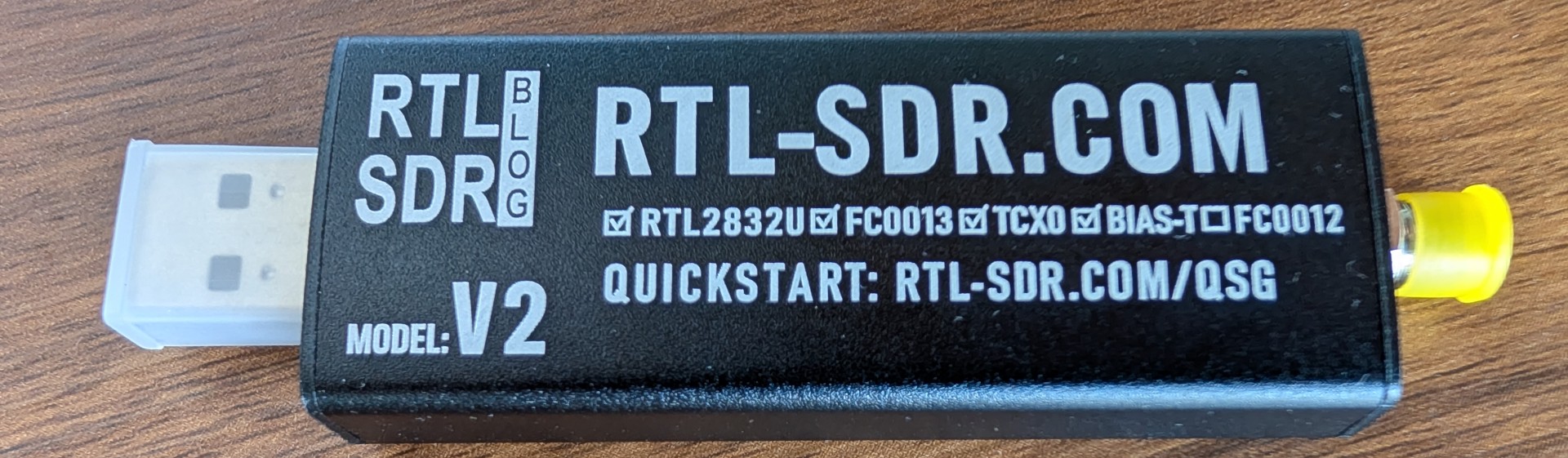 A likely fake RTL-SDR Blog V2 Dongle